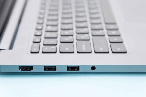 Comment organiser le transfert d'une cave à vin climatisée lors d'un déménagement ?